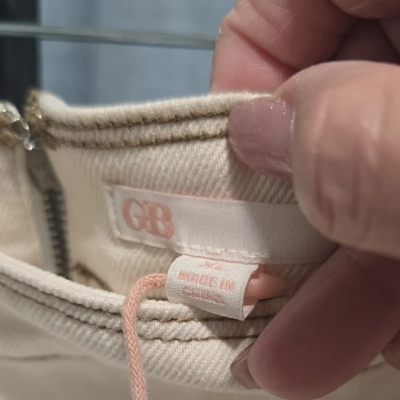 Gianni Bini Cream Mini Skirt with Pearl Button Accents Size XL NWT - Picture 2 of 15